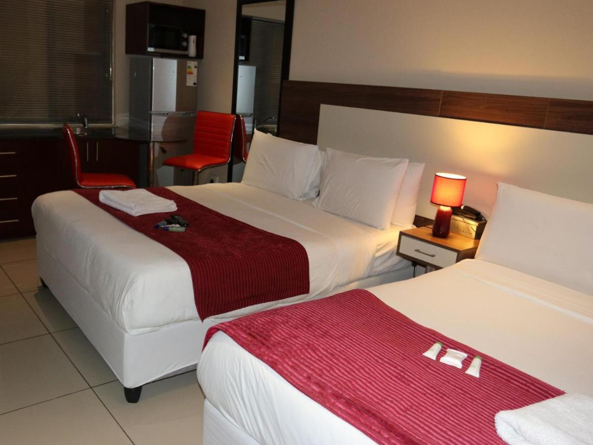 Eagle Nest Luxury Accommodation روديبورت المظهر الخارجي الصورة