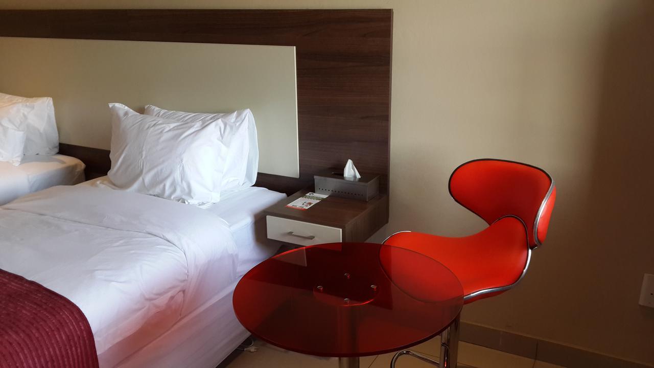 Eagle Nest Luxury Accommodation روديبورت المظهر الخارجي الصورة