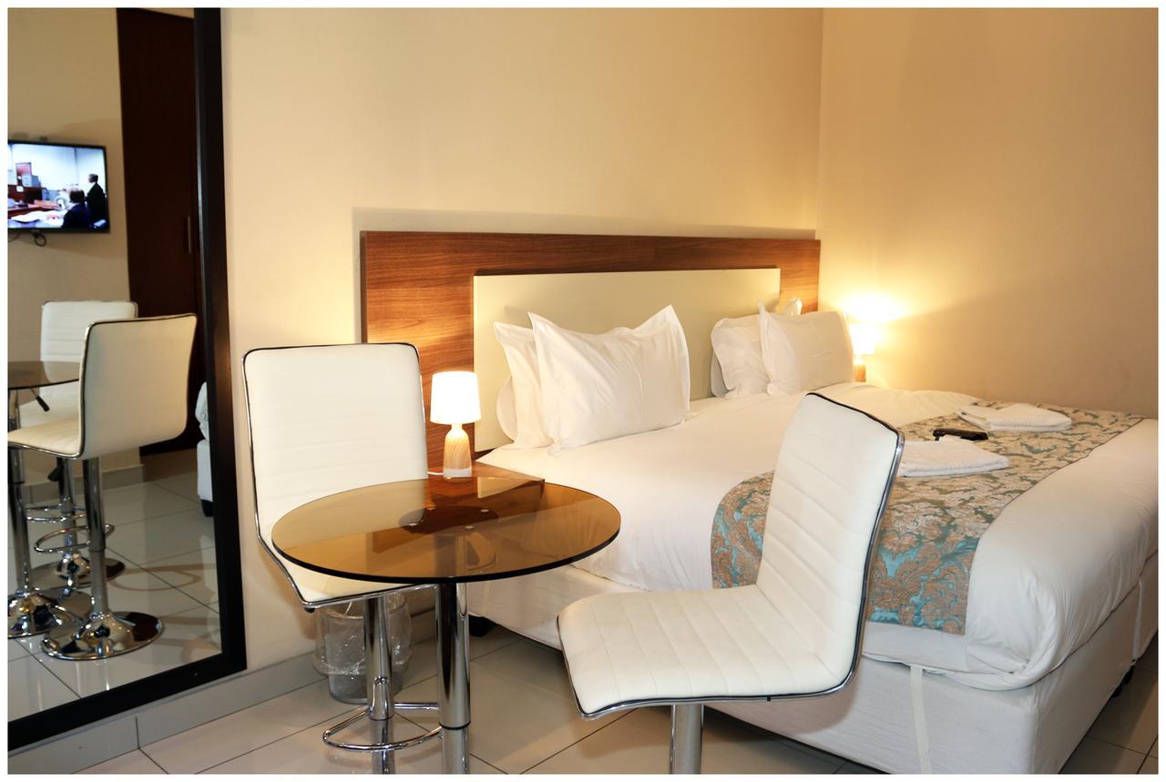 Eagle Nest Luxury Accommodation روديبورت المظهر الخارجي الصورة