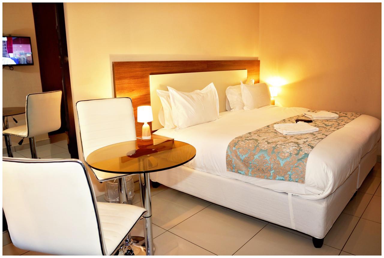 Eagle Nest Luxury Accommodation روديبورت المظهر الخارجي الصورة
