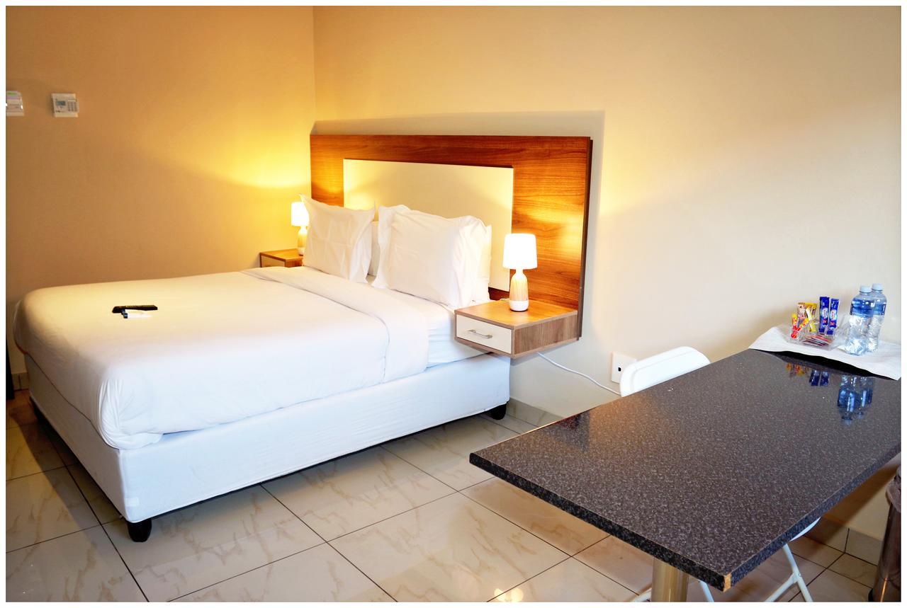 Eagle Nest Luxury Accommodation روديبورت المظهر الخارجي الصورة